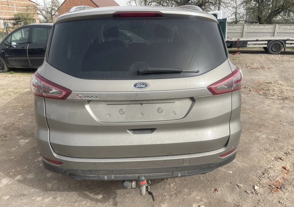 Ford S-Max cena 33300 przebieg: 158000, rok produkcji 2016 z Kościan małe 781